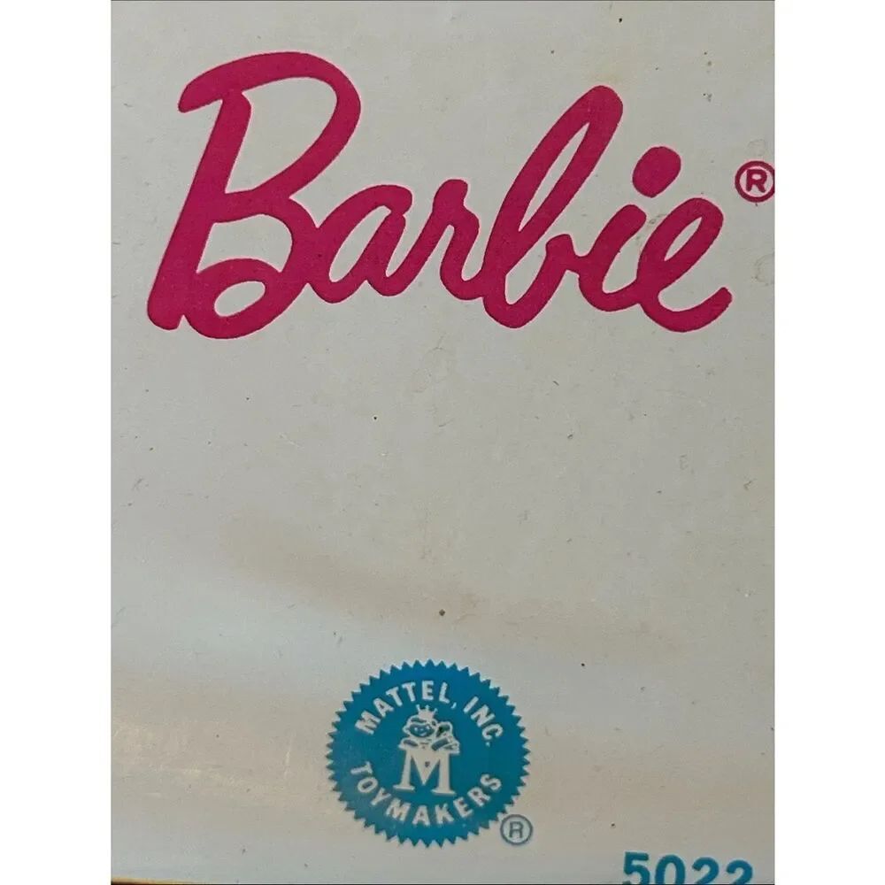 Mattel 1963 Barbie & Francie luggage storage case. Got a Barbie or Francie? - Picture 5 of 17